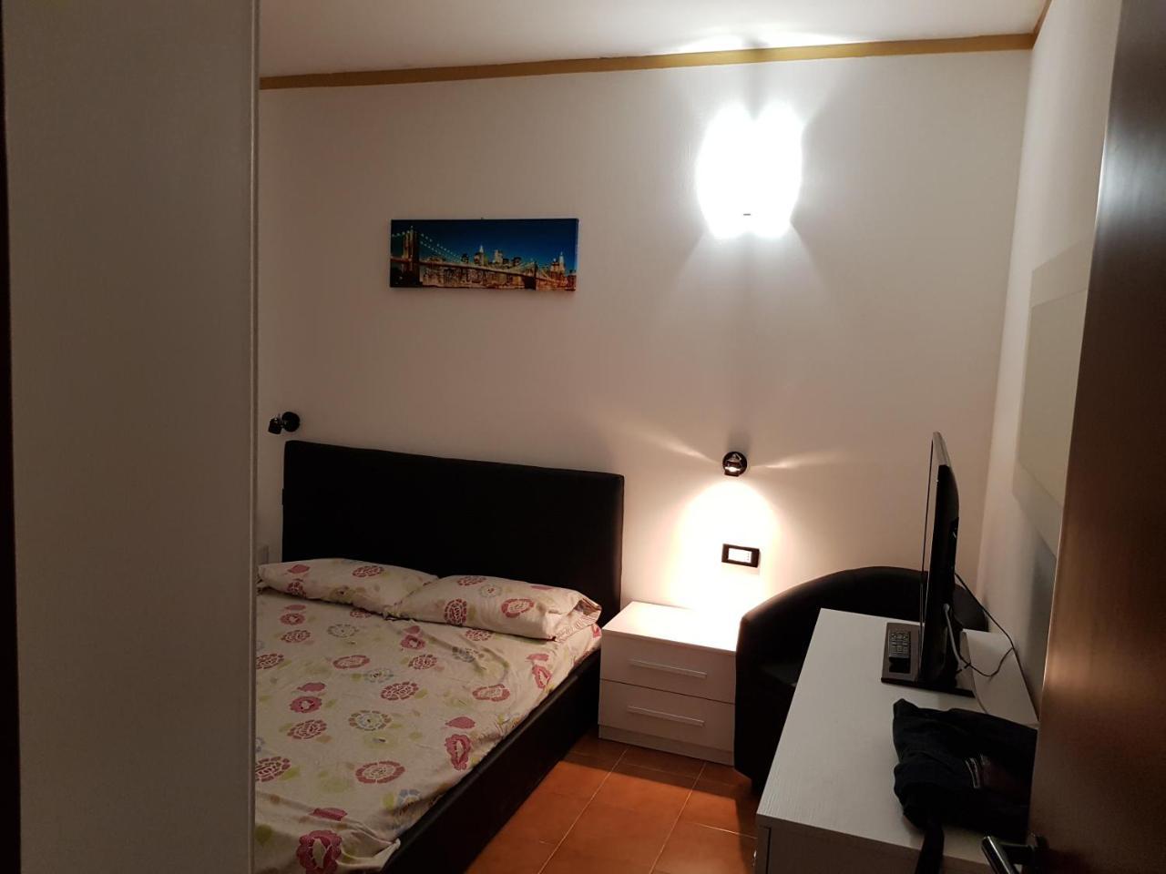 Hotel Milan White Tower Flat Bisceglie M1 Exterior foto